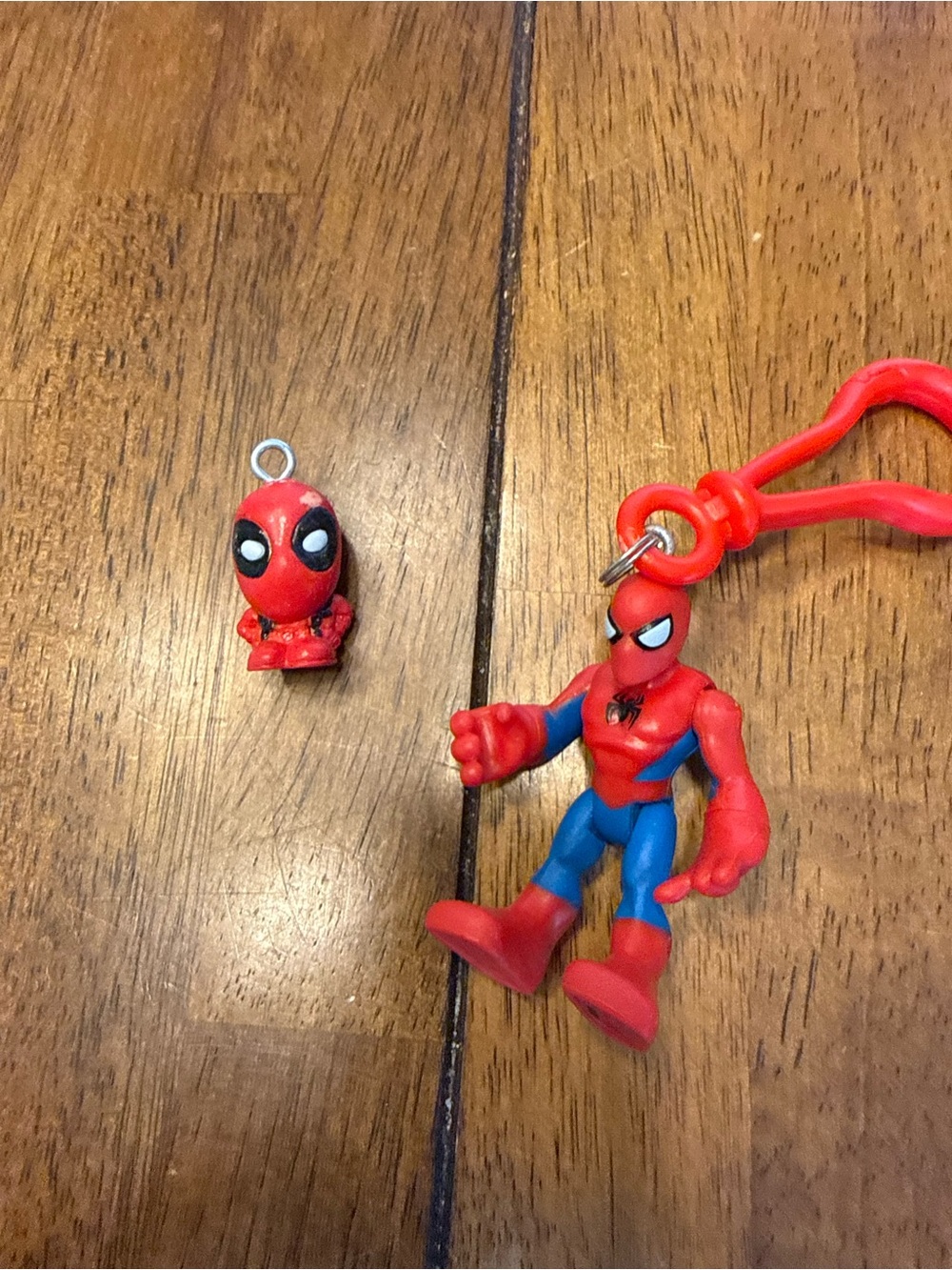Marvel Red and Blue Spider-Man Key & Card Holders Set